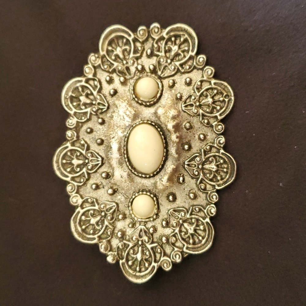 Large Vintage Silver Brooch